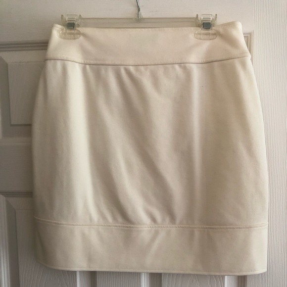 Banana Republic Mini Skirt - Picture 3 of 3